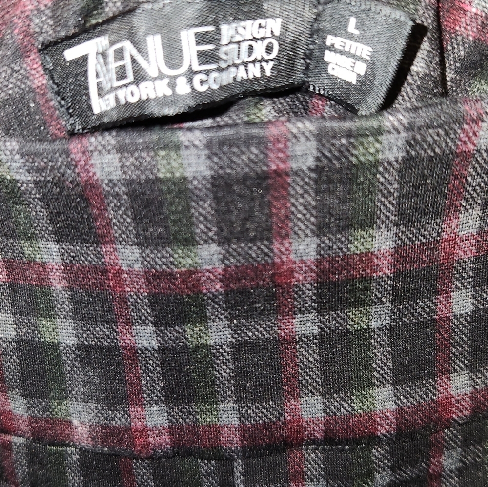 NY&CO 7TH Avenue Plaid Black and Red Pants Sz L Petite - Picture 3 of 5